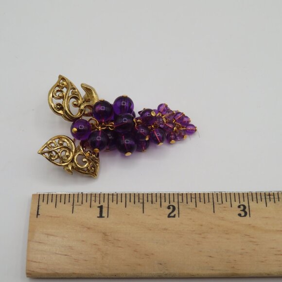 Vintage Avon Signed Grape Vine Brooch - Picture 9 of 10